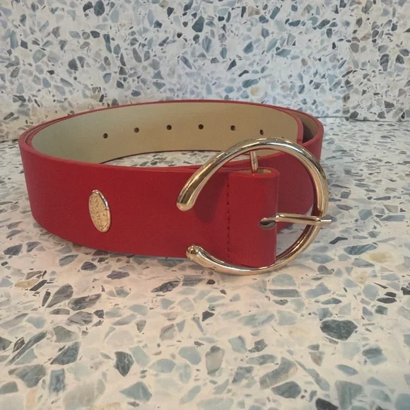 Anne Klein Red Wide Belt Gold Circle Buckle Statement S/M - Picture 1 of 3